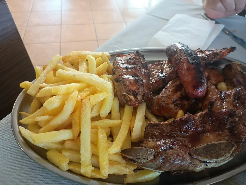 Parrilla Rempenin restaurant in Cabana de Bergantiños
