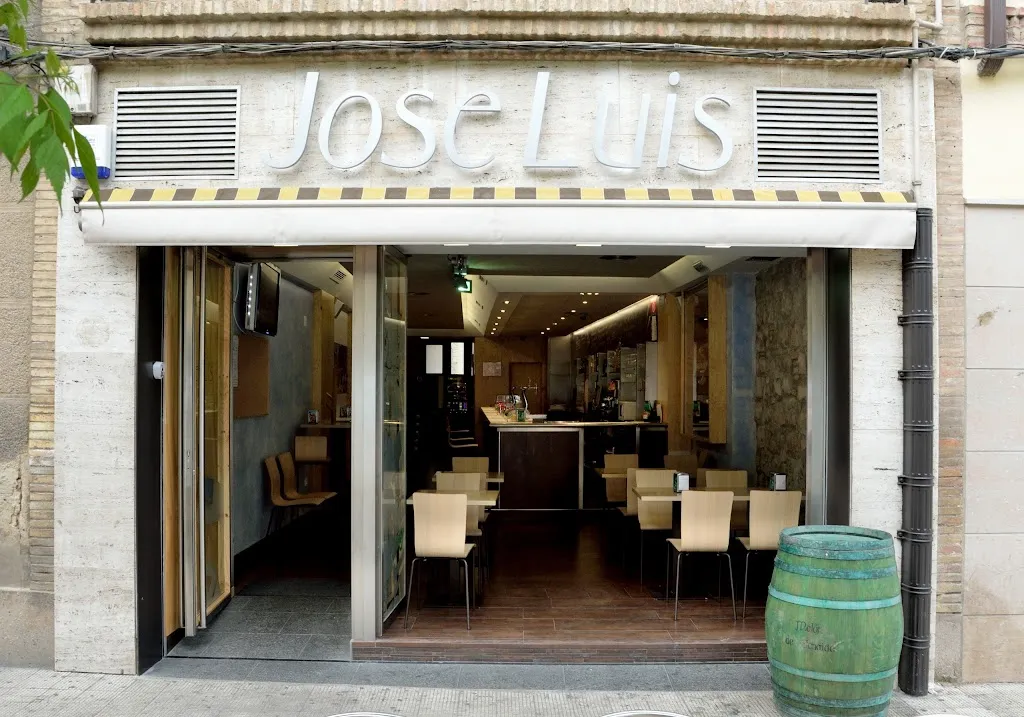 Bar José Luis restaurant in Tudela