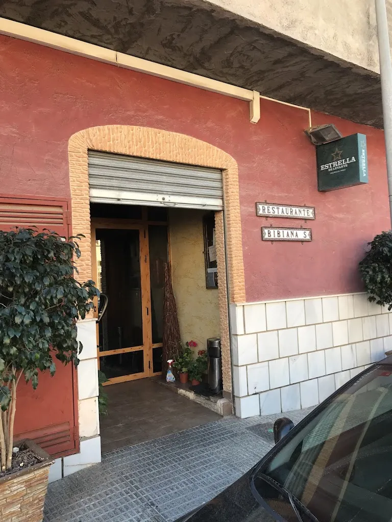 Elaine Collins_Bibianas_San Fulgencio_review