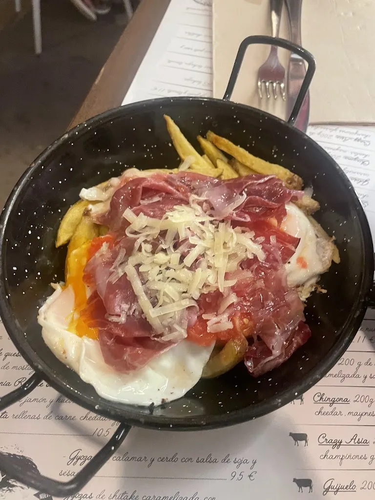 Jesús Almeida León_Silbis_Tudela_review