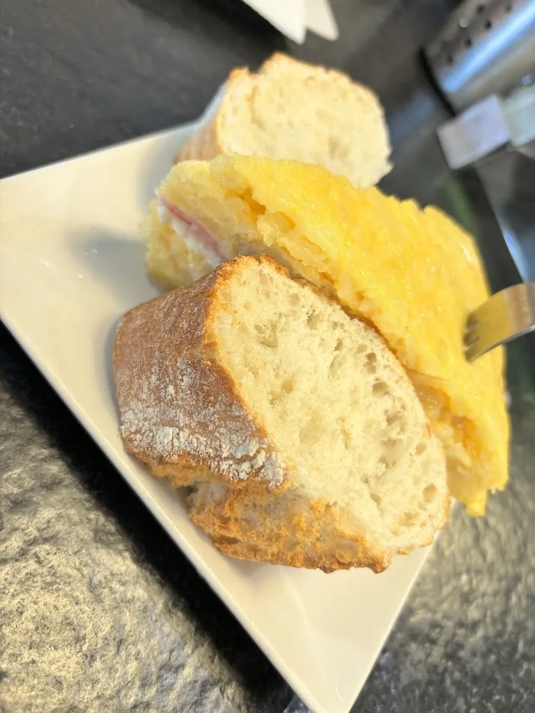 Linda Danialy_Bar Ritual_Tudela_review