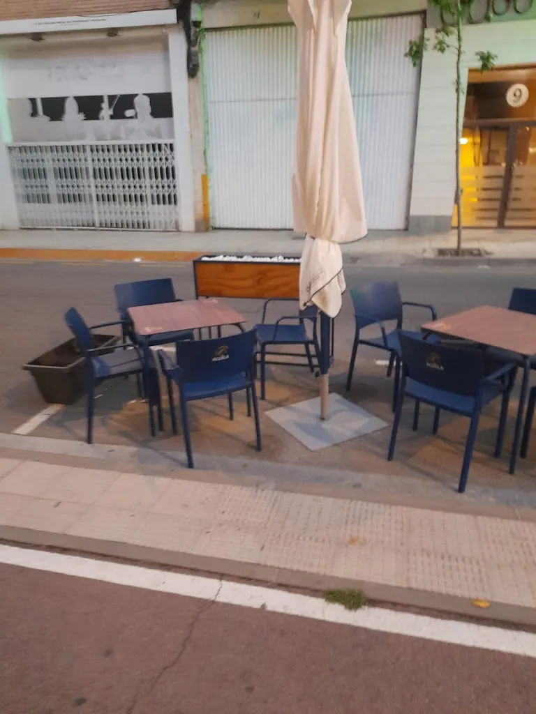 Alex Segalés_Bar Restaurante La Cantina_Tudela_recensione