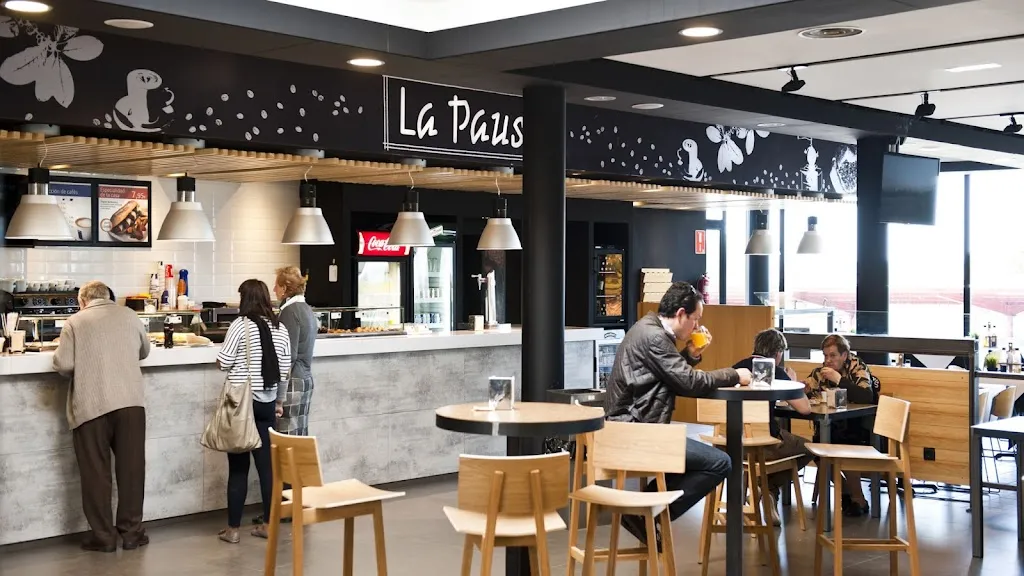 Área de Servicio Tudela La Pausa_Tudela_slider_image_1