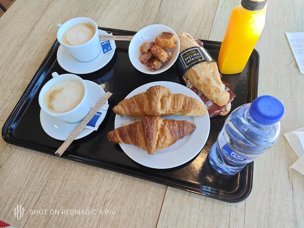 Área de Servicio Tudela La Pausa_Tudela_slider_image_3