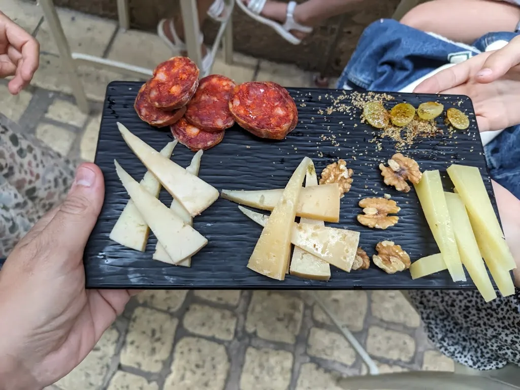 Menu_Bar 17 Cortes_Tudela_image_3