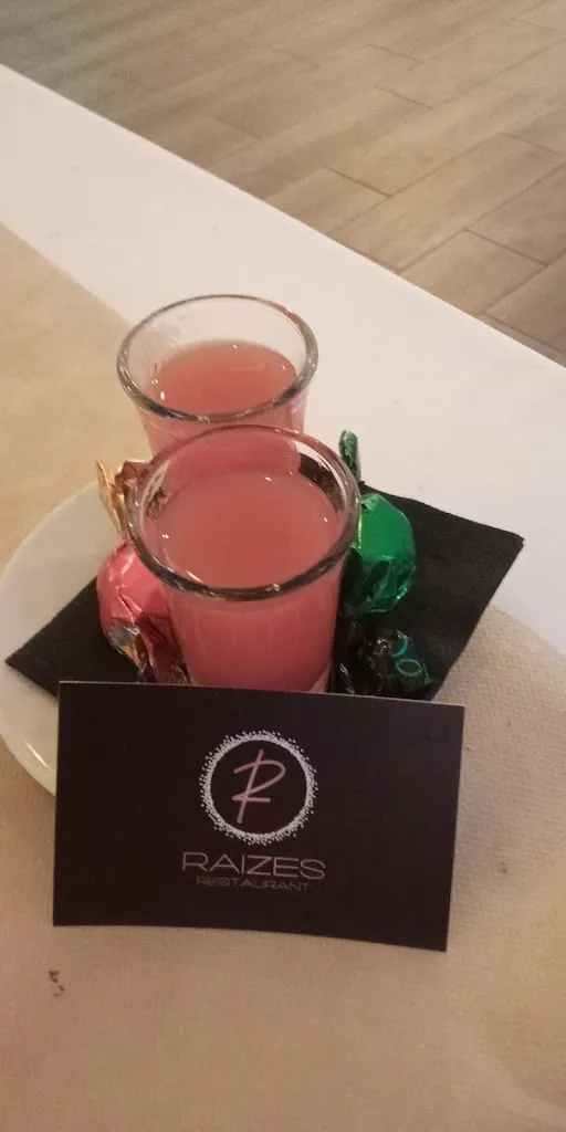 Ross Owen_Raízes_San Fulgencio_review