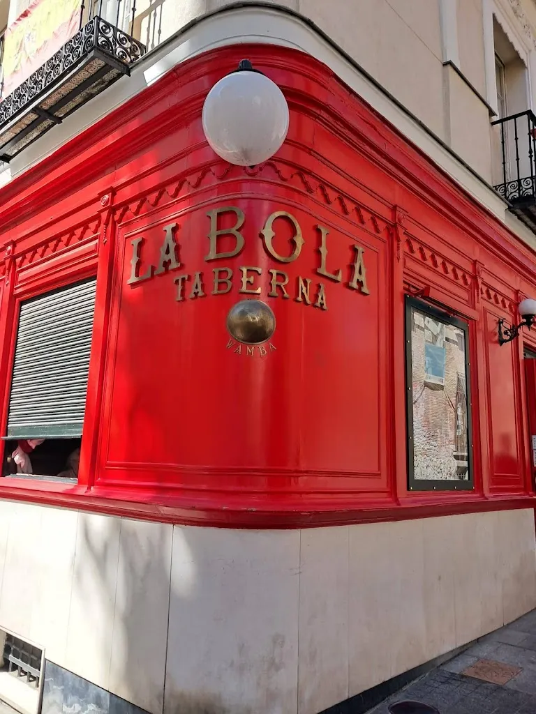 LA BOLA_Bola A_slider_image_3