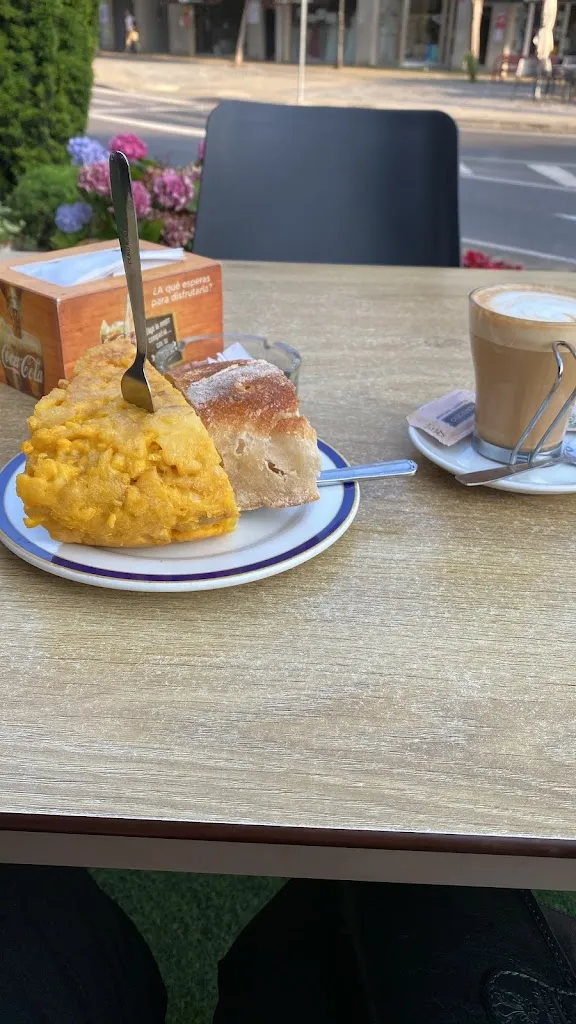 Anahys Aponte_Restaurante O Chicote_Barbadás_review