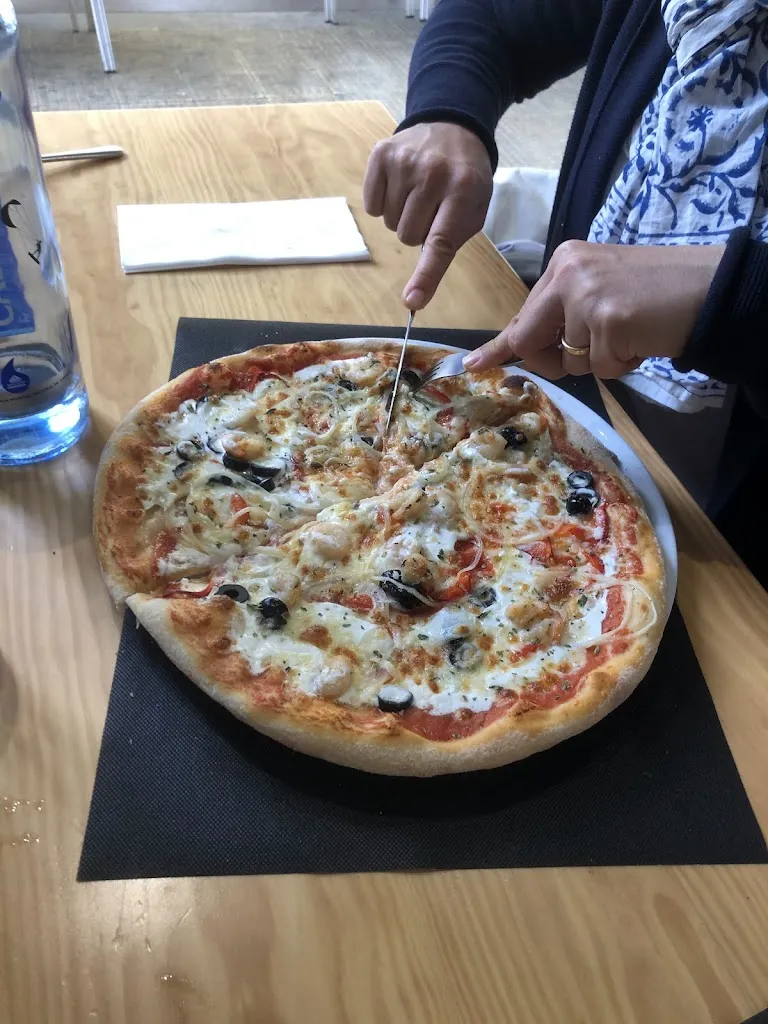 Matteo Signorini_Pizzería Estilo_Barbadás_review