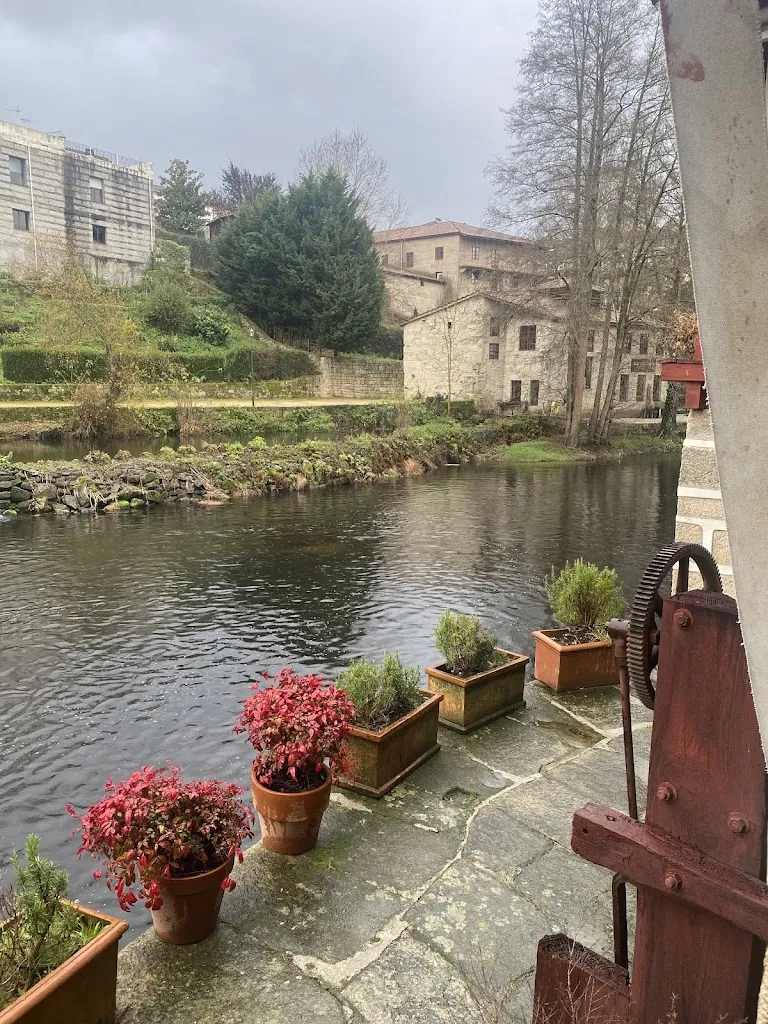 AM GonzaleZ _Portovello_Allariz_review