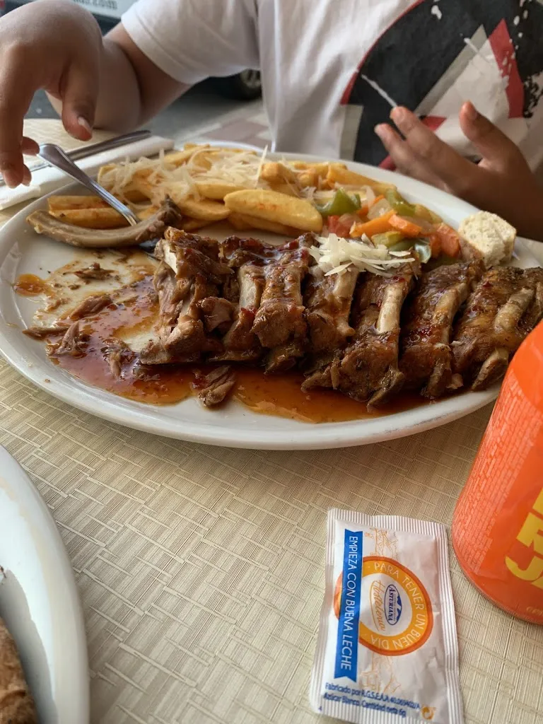 L Tsang_Tio Pepe Restaurant_San Fulgencio_review