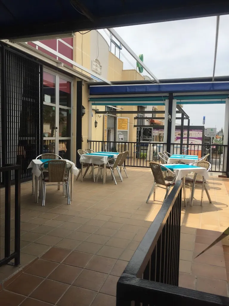 Our Plaice Traditional fish And chip Restaurant_San Fulgencio_slider_image_1