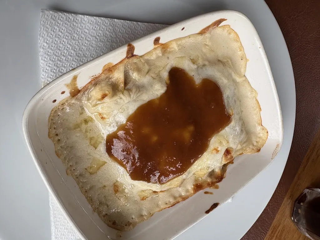 Andrea García_Bodegón do encoro S.L._Allariz_avis