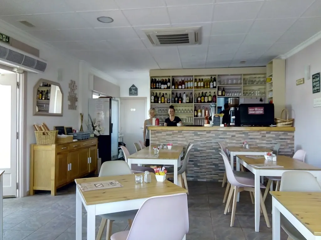 Mel's Kitchen_San Fulgencio_slider_image_1