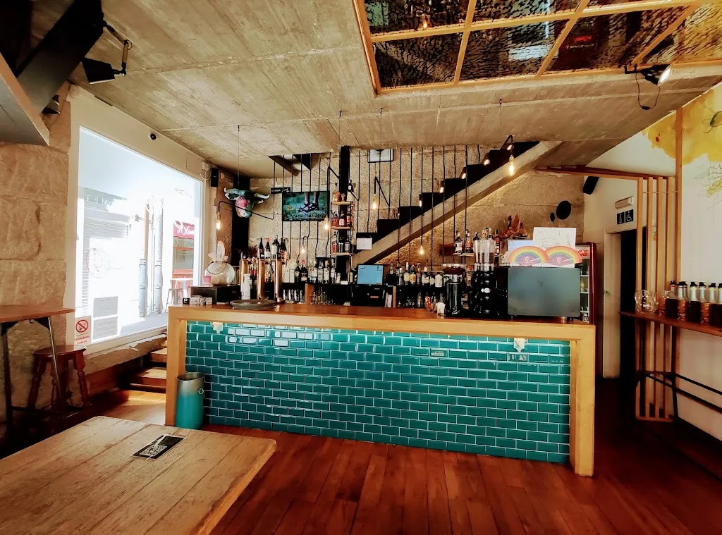 Tizar Gourmet Urban Food restaurant in Boborás