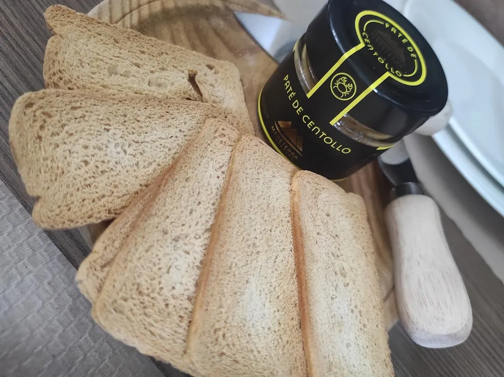 Abi Rodriguez Prades_Lembranza Orixe_Boborás_review