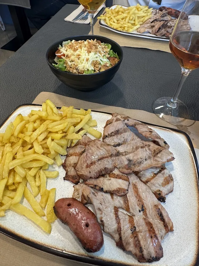 Mark_Milongas Parrillada Ourense_Boborás_review