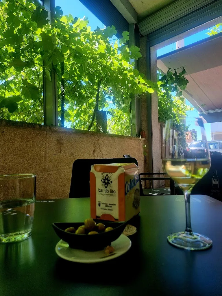 Bar do lito restaurant in Castrelo do Val