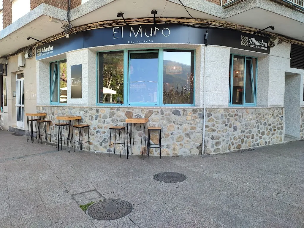 El Muro Del Malecón_Barco de Valdeorras O_slider_image_3