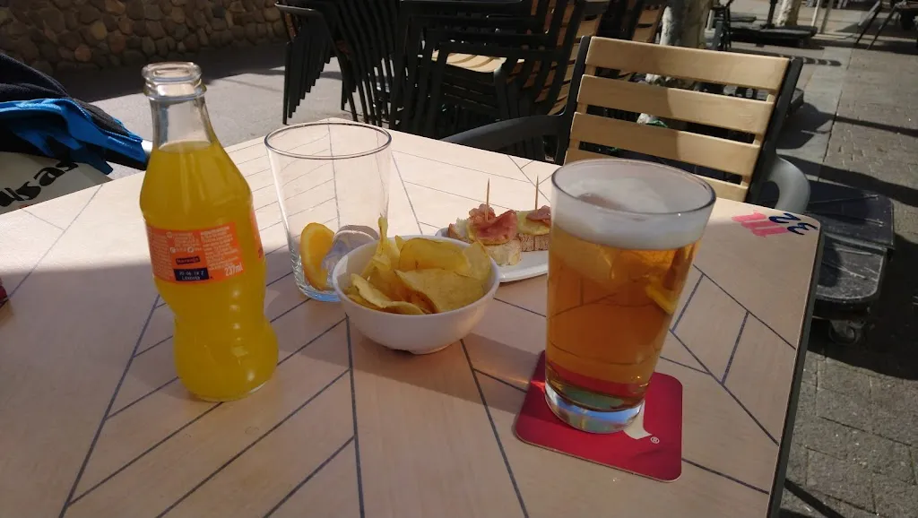 Neil Baker_La Fábrica_Barco de Valdeorras O_review