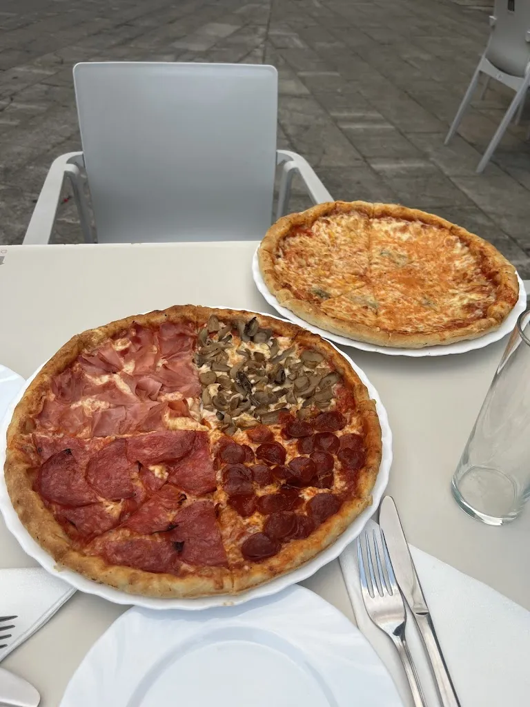 Menu_Pizzería O Barco_Barco de Valdeorras O_image_3