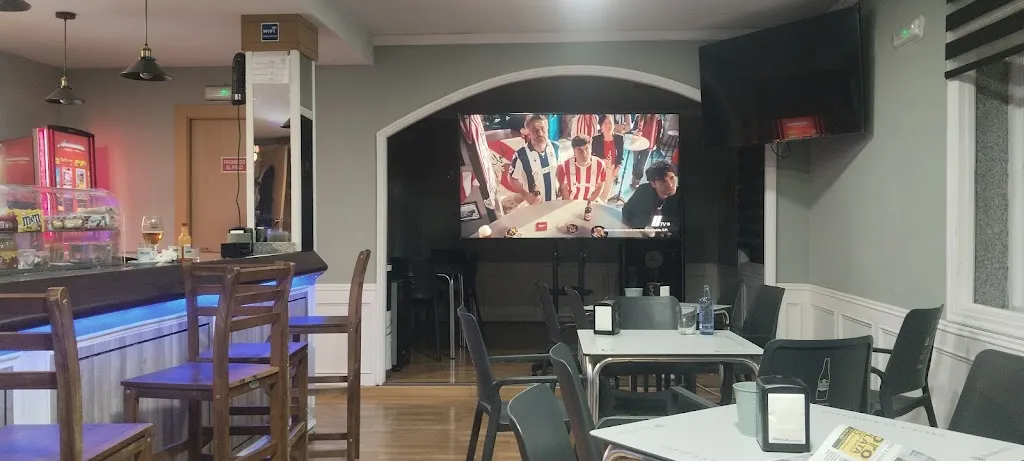 Maracuchos Café Bar restaurant in Barco de Valdeorras O