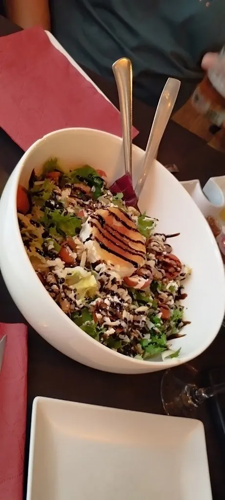 Lidia Perez_KAVERNIKOLA_Barco de Valdeorras O_recensione