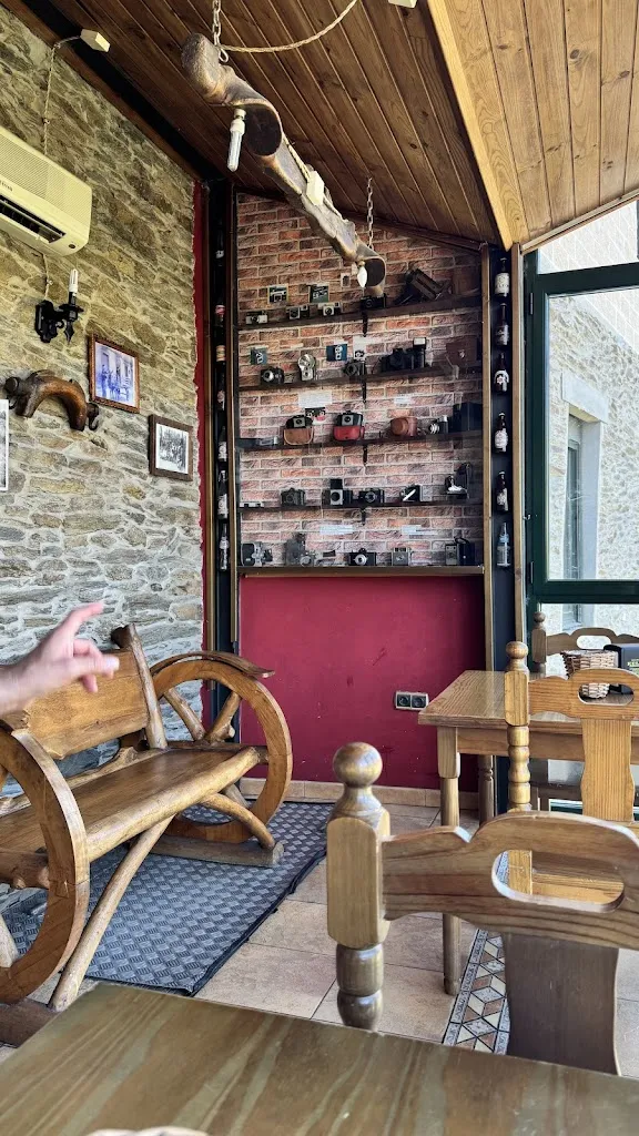 Juan Ortiz de Saracho_Restaurante Mesón Museo_Carballeda de Valdeorras_review