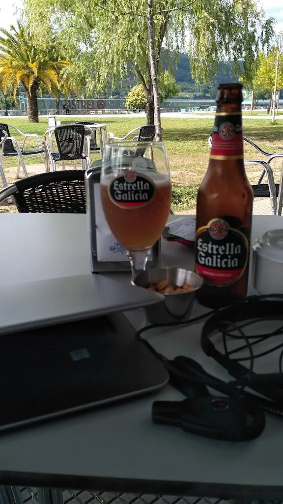 Jorge Olleros_Parque Náutico de Castrelo_Castrelo de Miño_review