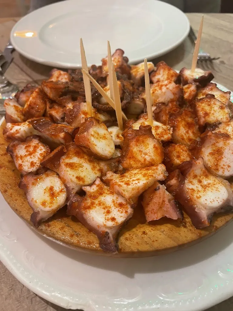 Menu_Restaurante Catro Camiños_Castrelo de Miño_image_7