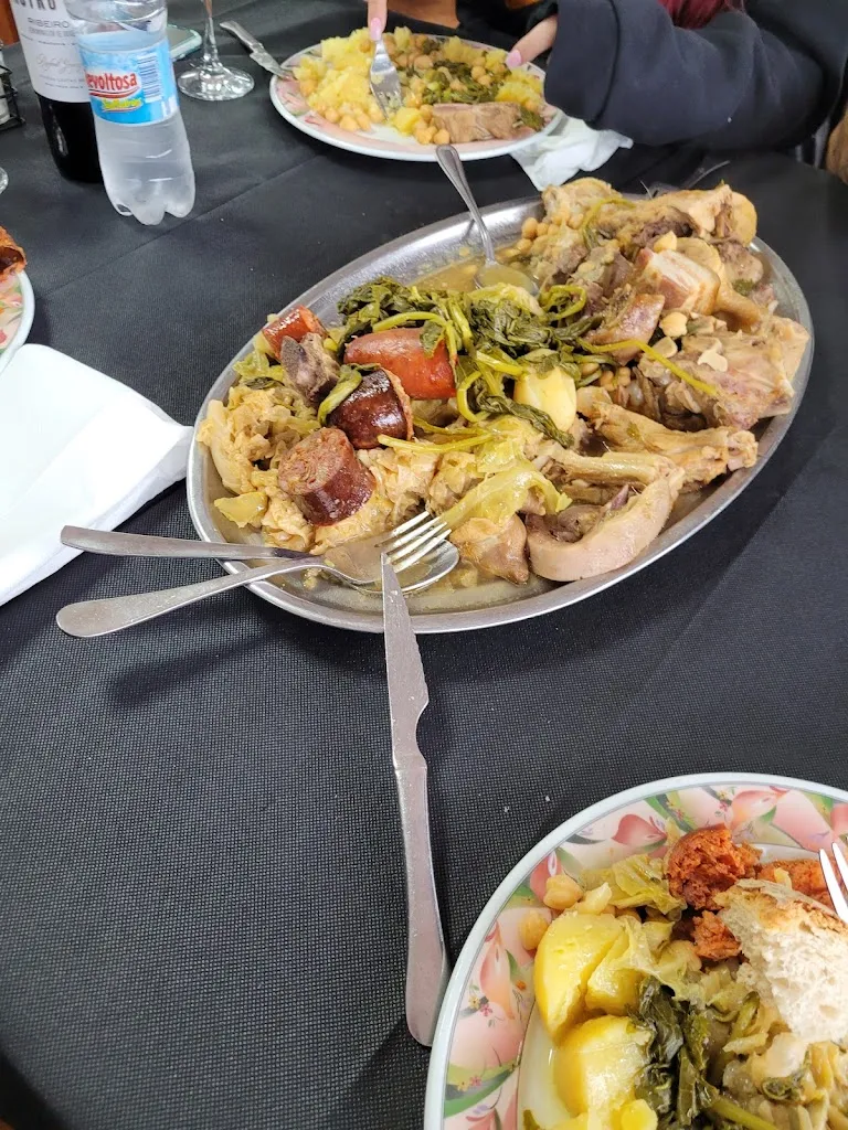 Menu_Restaurante A Quinza_Castrelo de Miño_image_7