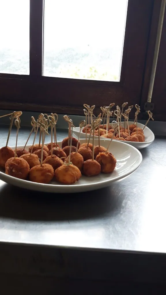 Mesón A Lareira_Castrelo de Miño_slider_image_3