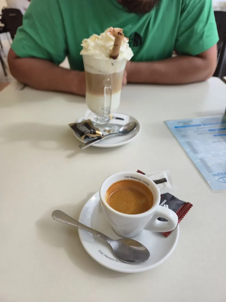 Marija Znatnaja_AQUARIUM_San Fulgencio_avis