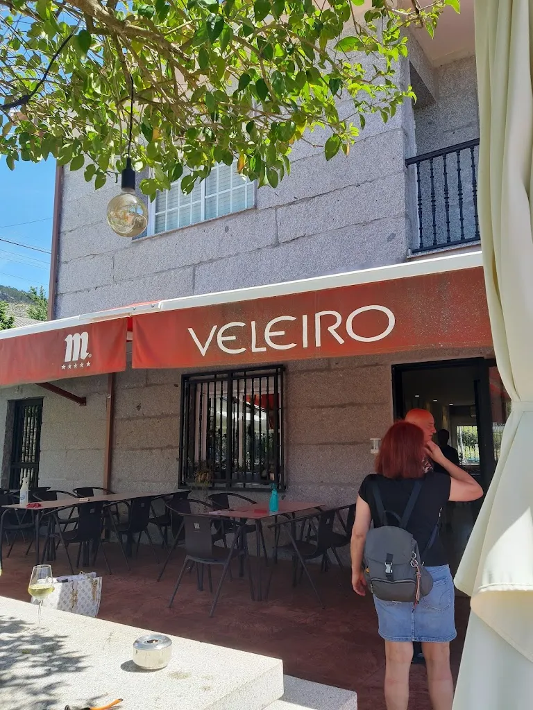 Bodegón Do Veleiro_Castrelo de Miño_slider_image_1