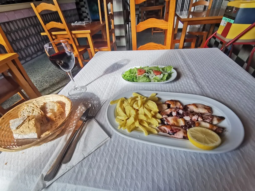 Menu_Restaurante Os Cunqueiros_Castrelo de Miño_image_1