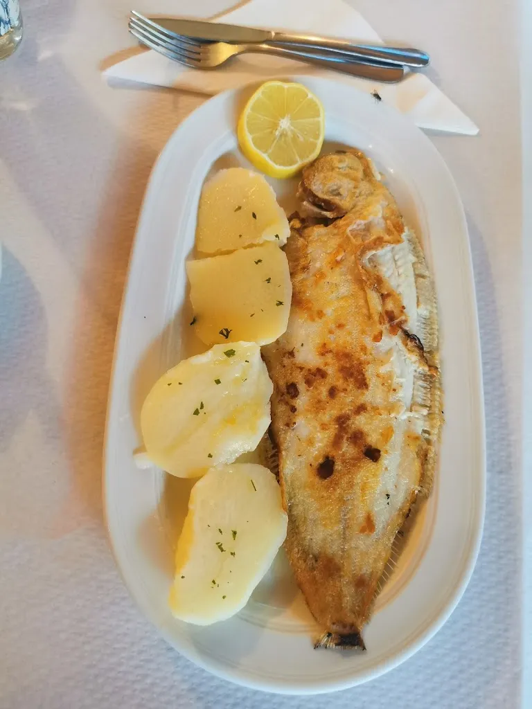 Menu_Restaurante Os Cunqueiros_Castrelo de Miño_image_7