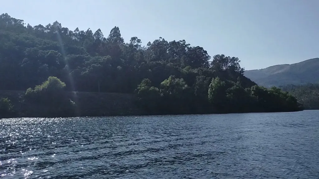 Mercedes Gonzalez Leal_Balneario histórico de Cortegada 1937_Cortegada_review