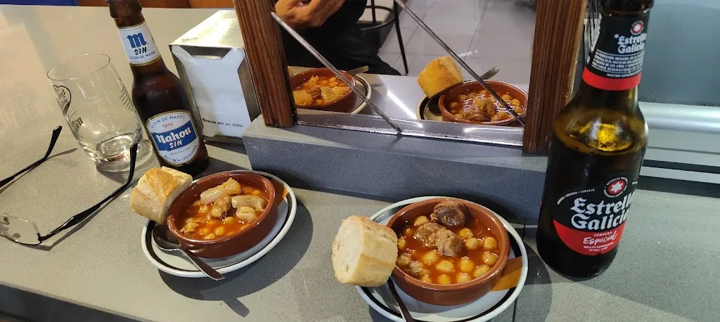 Menu_Bar Rivera_Cortegada_image_8