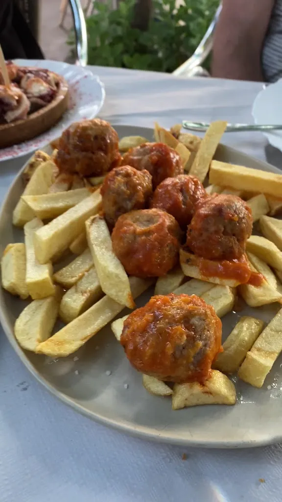 Mesón Casa Lelo_Castro Caldelas_slider_image_2