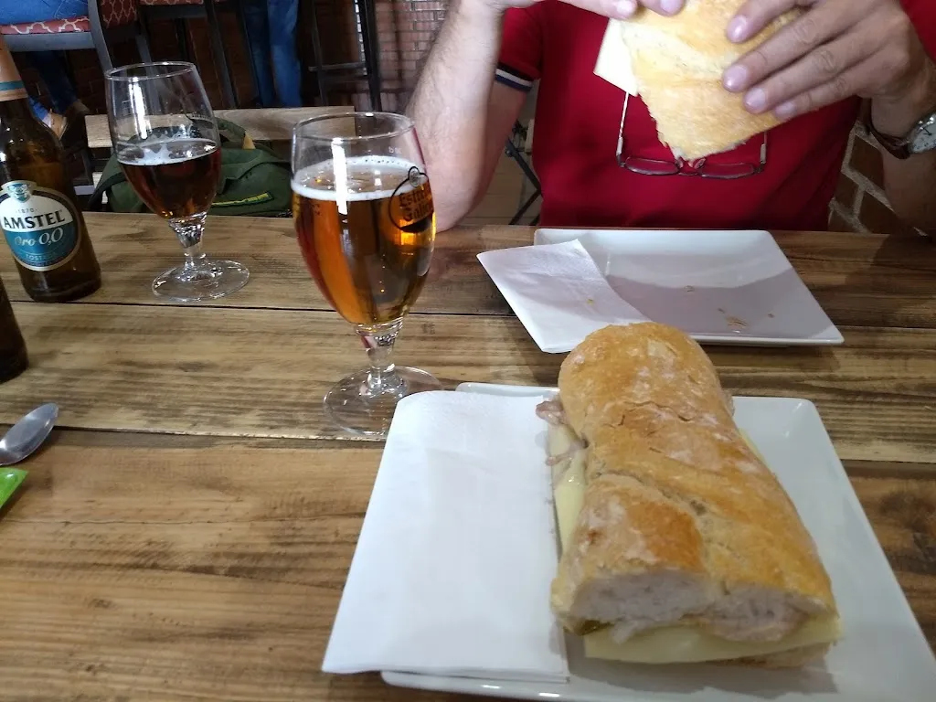 Menu_Cafeteria Tapería O Pote_Castro Caldelas_image_7