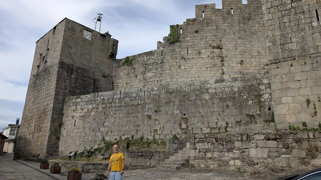 Federico Guillemi Diaz_Castillo De Castro Caldelas_Castro Caldelas_review