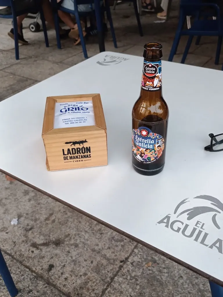 Ricardo v.m._Cafe Bar Grilo_Castro Caldelas_review
