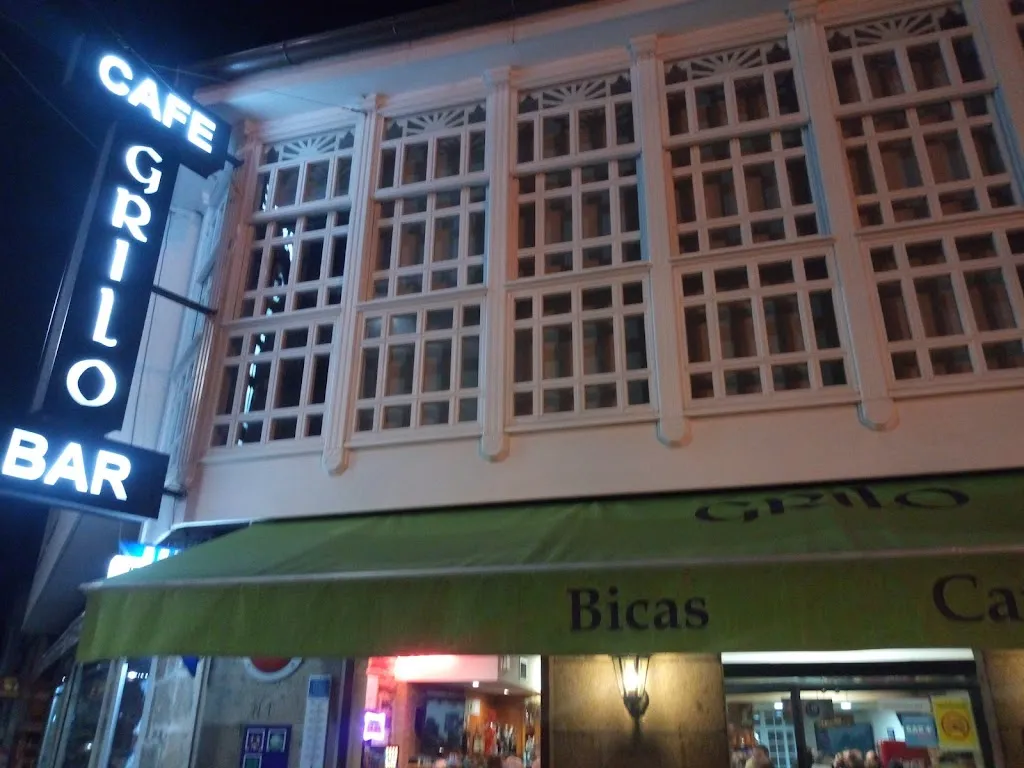 Cafe Bar Grilo restaurant in Castro Caldelas