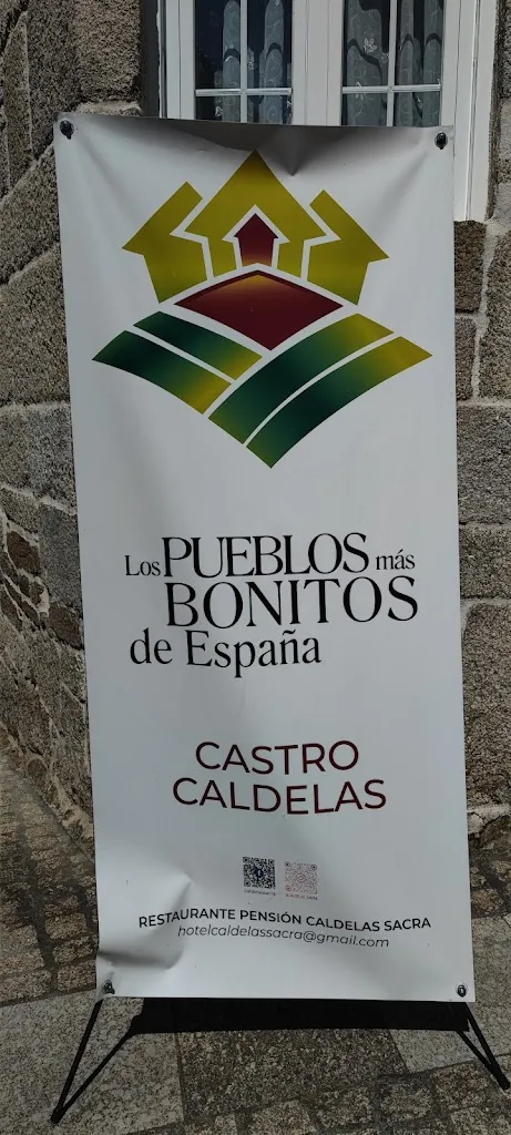 Teodoro Galindo_Restaurante-Pension Caldelas Sacra_Castro Caldelas_review