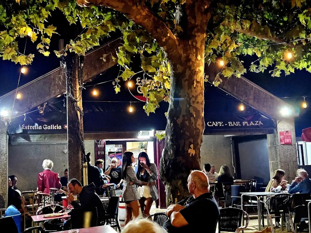 Café - Bar Plaza _Entrimo_slider_image_3