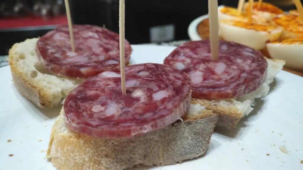 Menu_Bar Irene_Larouco_image_2