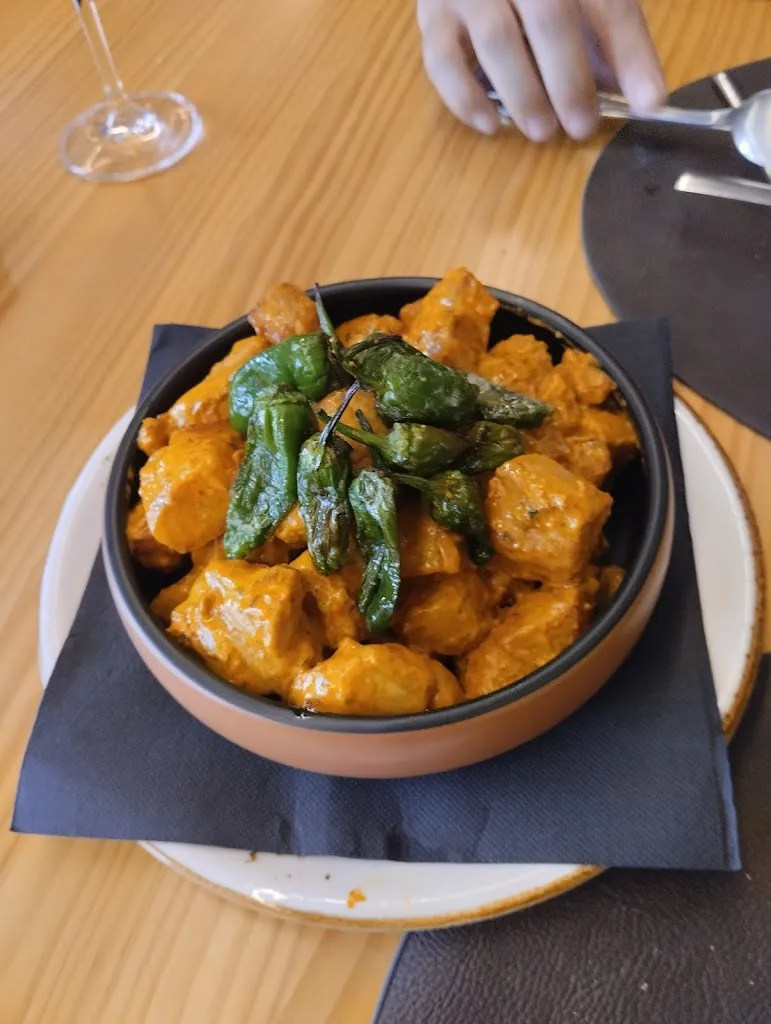 Tristam Trondheim_Restaurante A Garrafeira_Leiro_review