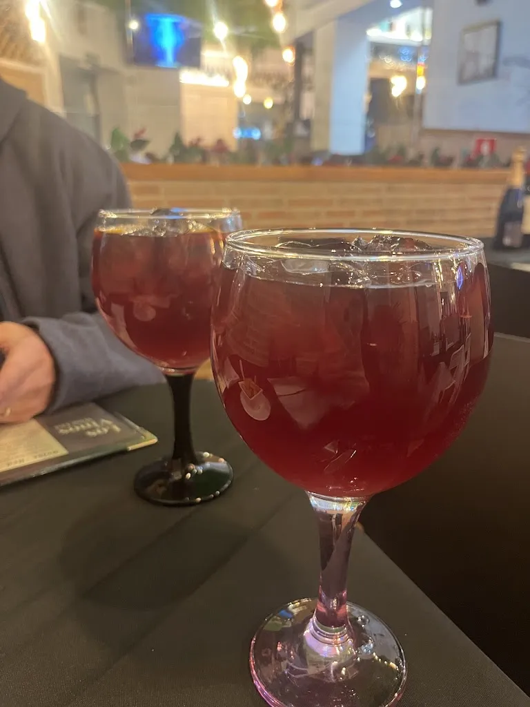 Melissa Chew_Restaurante Parisien_Gudiña A_review