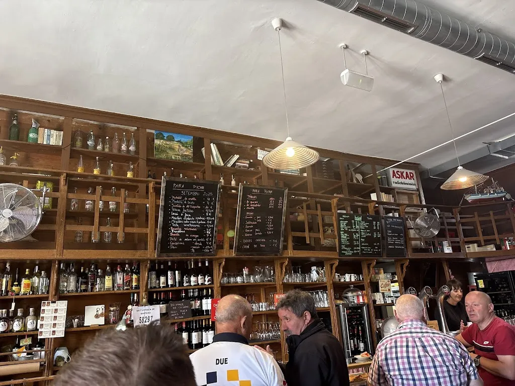 Xtre Gongora_CasAberta_Celanova_review