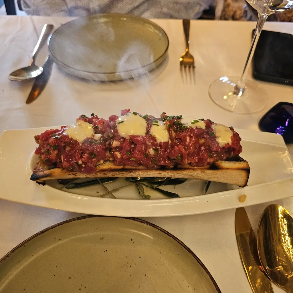 Lau Diaz_SABORES_Celanova_review